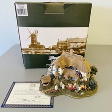 Lilliput Lane Beekeepers