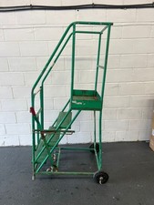 Mobile Warehouse Platform Steps 4 Tread Safety Handrail Industrial Ladder