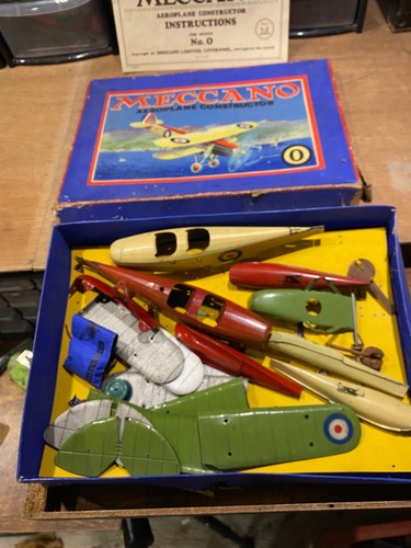 Meccano aeroplane and motorcar - meccano,