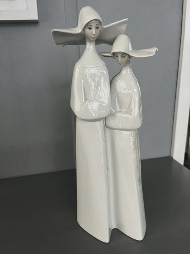 Lladro nuns 4611 lovley - ,