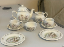 Mrs Tiggy Winkle, Child's Tea Set
