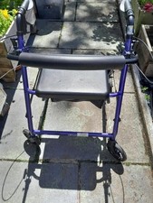 rollater with seat and