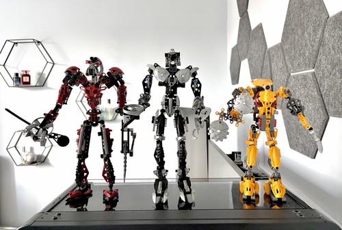 Lego bionicle titan set - titan, 10203