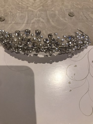 Richard designs wedding tiara - designs,