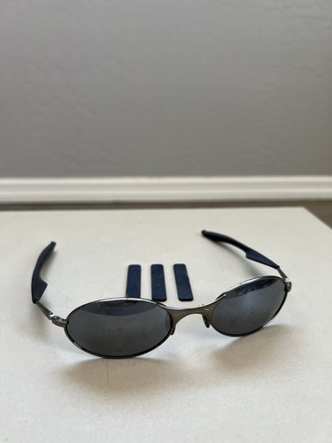 Vintage oakley wire - e, gen
