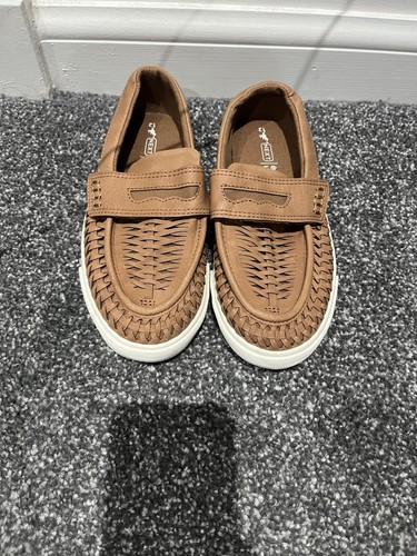 New with tags boys - tags, tan