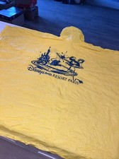 Disneyland Paris Yellow