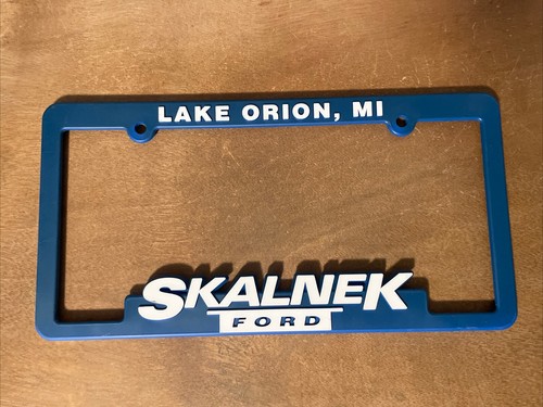 Skalnek ford lake - skalnek,