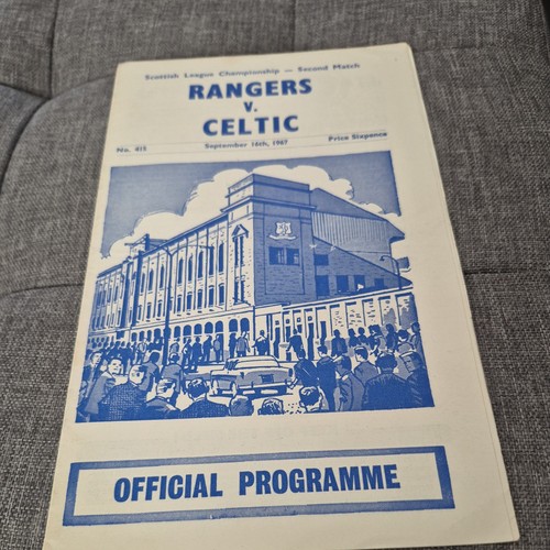 Rangers celtic scottish - v,
