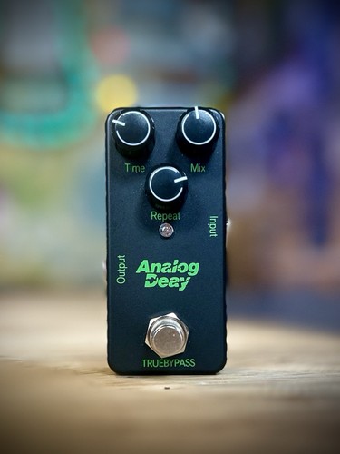 Analog delay compact guitar - delay,