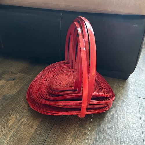 Red woven bamboo - bamboo, nesting