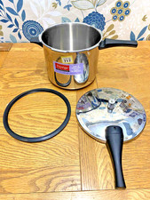 Prestige Pressure Cooker 7.5L