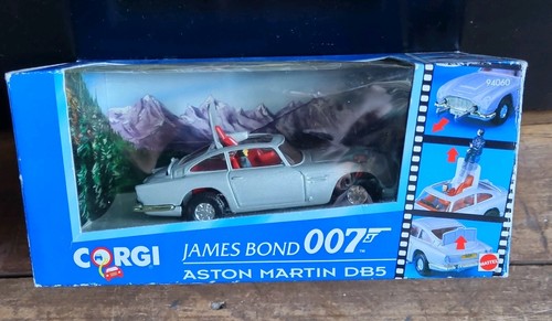 Corgi classic 94060 james - james, bond