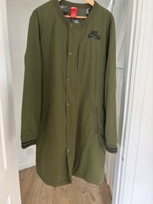 Nike Air Long Insulated Coat. Size XL