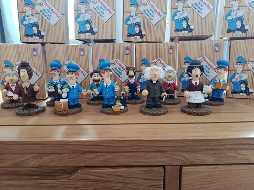 Postman pat and friends - pat,