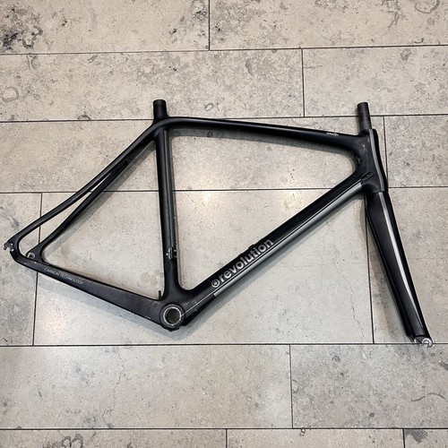 Revolution wraith carbon fiber - revolution,