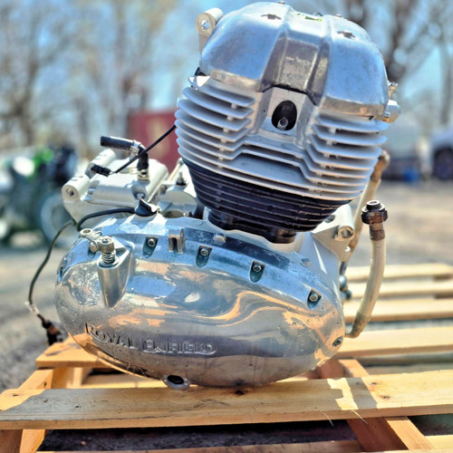 2022 royal enfield int650 - 2022,