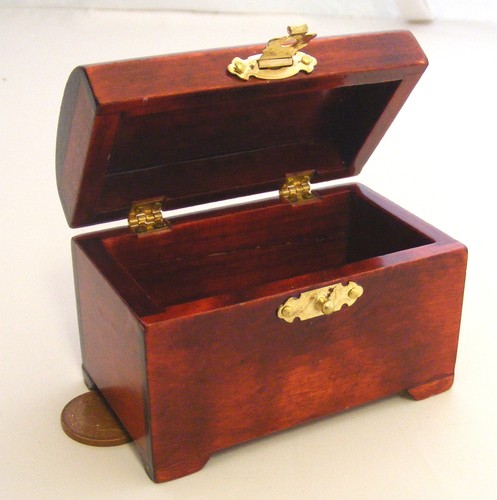 Dolls house chest trunk - house, wood