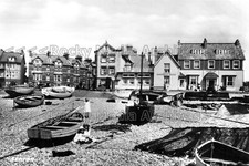 Pht-61 Beach Scene, Seaton