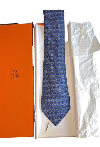 Hermes 100 silk - hermes,