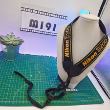 Nikon D200 Digital Camera Neck