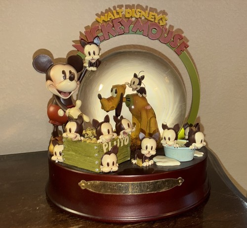 Disney mickey pal - disney, mickey’s