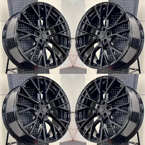 Gloss black staggered - 22",
