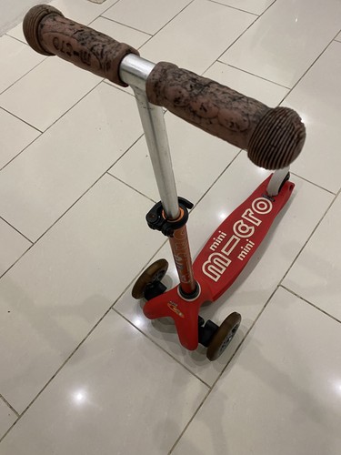 Micro mini deluxe scooter - micro,