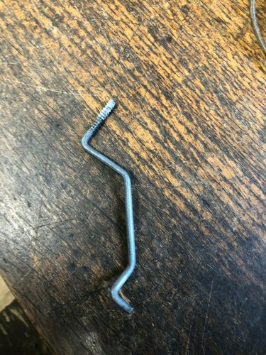 Rear door handle rod - door,