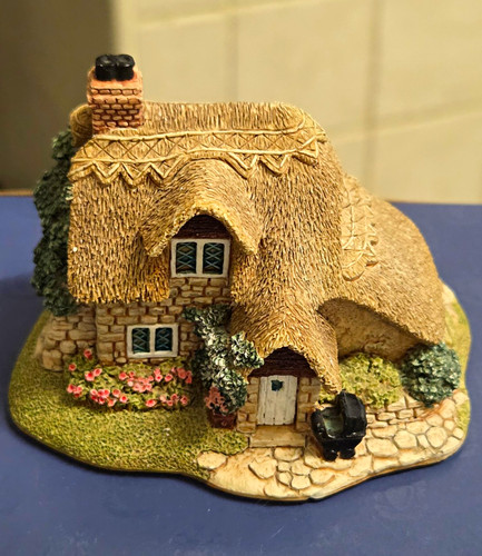 Lilliput lane applejack - lane,