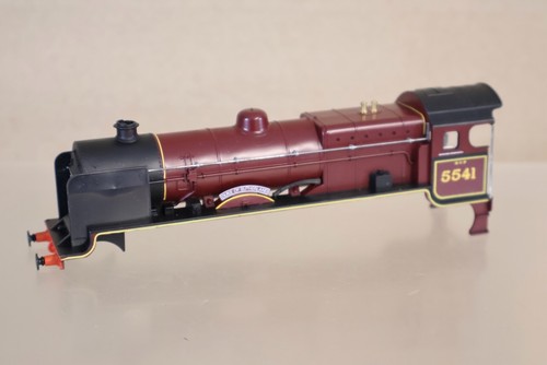 Hornby r357 body for lms - hornby,