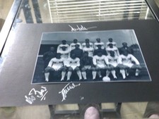 PLYMOUTH ARGYLE  SIGNED TEAM