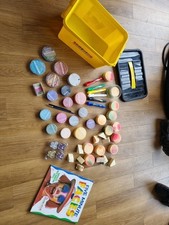 Snazaroo Professional Face & Body painting Kit With 18 Plates In Various Colours