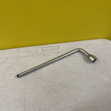 MERCEDES-BENZ 17mm WHEEL BRACE / WRENCH