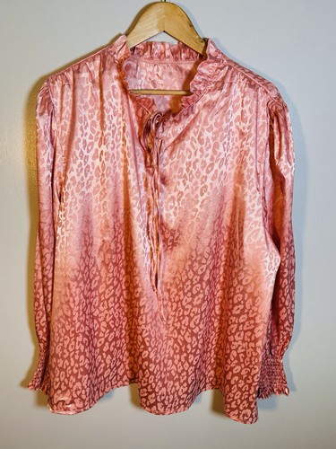 Shiny satin blouse size 24 - blouse, 22/24