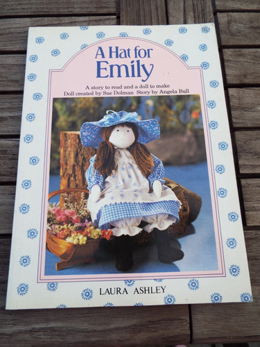 Hat for emily - hat, to