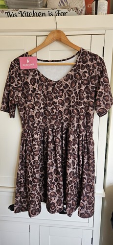 Cdr carolina dress room - cdr,