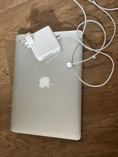 Apple MacBook Air A1465 -