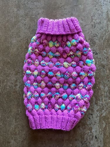 Hand knitted new - new, puppy/dog