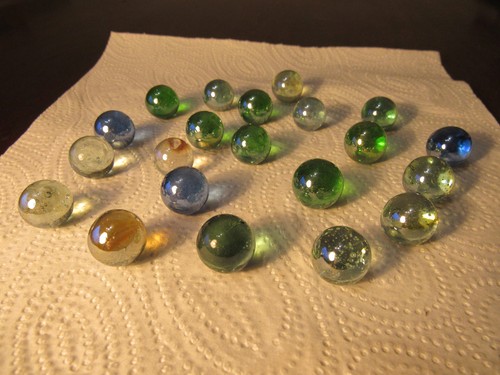 Vintage coloured glass - 21,