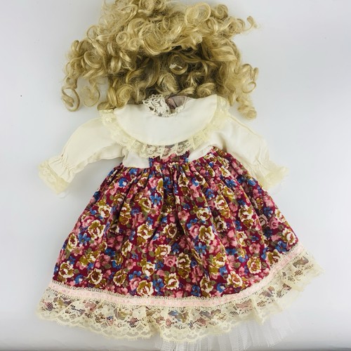 Doll dress and wig vintage