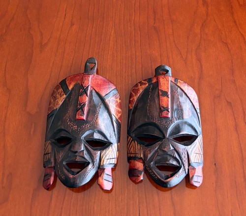 Maasai hand carved - 🇰🇪, hand-carved