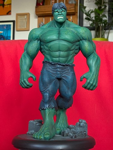 Marvel hulk attakus statue - attakus,