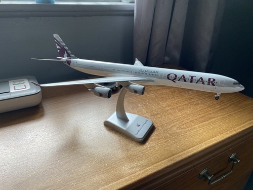 Hogan wings qatar airways - hogan,