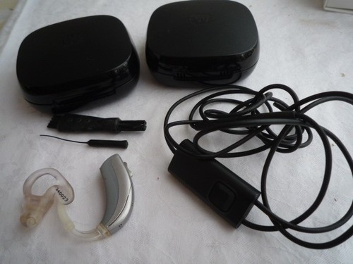 Widex hearing amplifier - hearing,