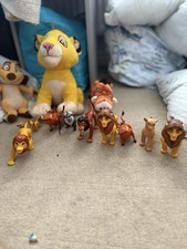 Disney The Lion Guard Defend