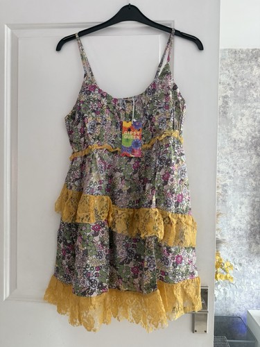 Gypsy queen flowy lace tiered