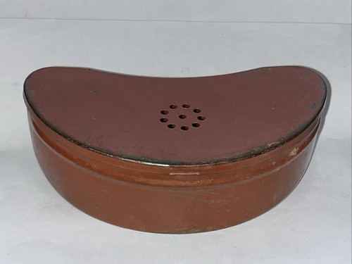 Vintage crescent kidney shaped - crescent,