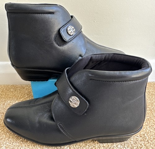 Pavers black ankle boots - pavers,