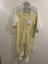 Baby grows Spring Colours 3